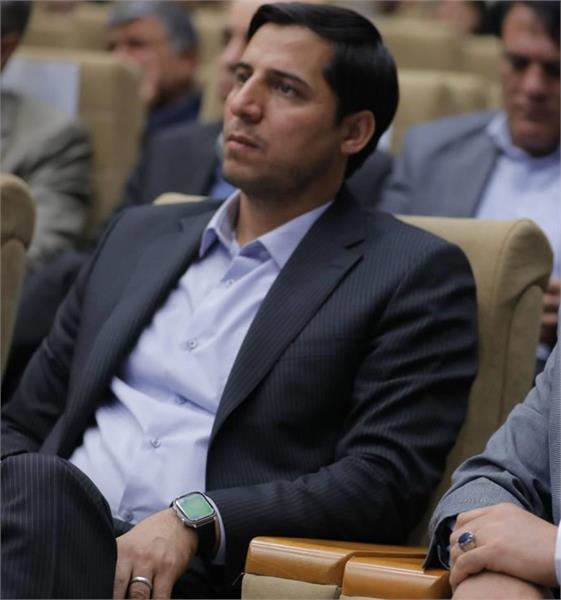 امیدوارم در سال پیش رو در سایه همدلی و تلاش جمعی، بیش از پیش در مسیر خدمت به کشور و مردم عزیزمان موفق و سربلند باشیم.
